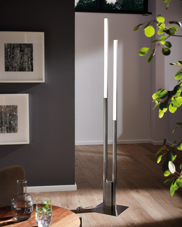 Dimmable floor lamp in the living area FRAIOLI-C 97908